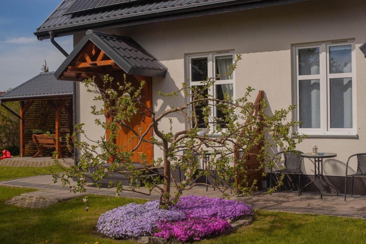 Pod Lipa Apartment Ustka Exterior photo